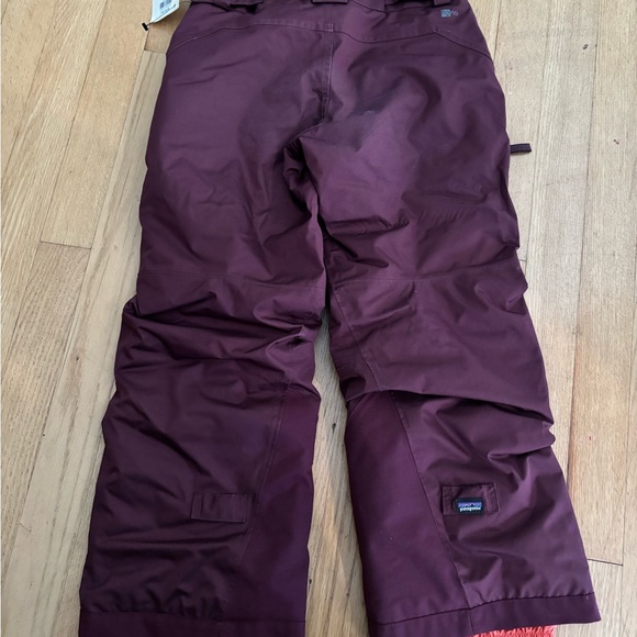 Kids size XS 5/6 Patagonia snow pants - Picture 5 of 7